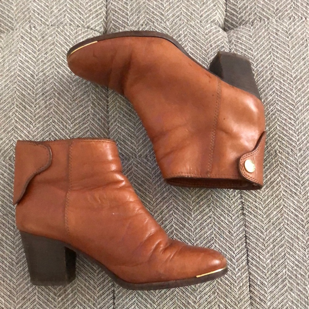 Waldorf Coach Leather Booties size 5